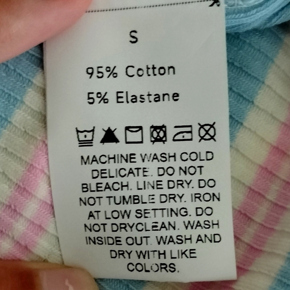 Striped Cropped Tee - Picture 3 of 3